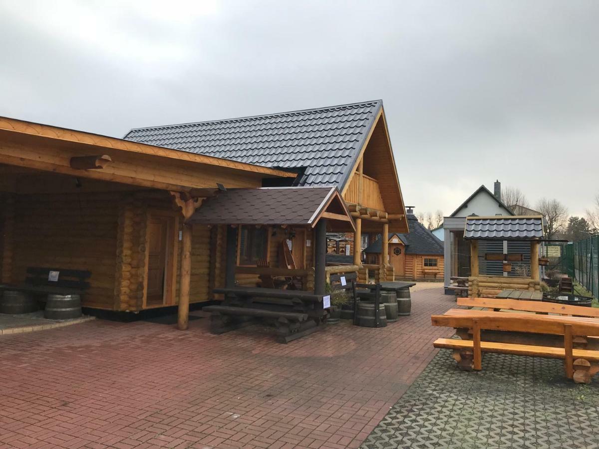 Wellness Huette Am Zwenkauer See Bei Leipzig エクステリア 写真