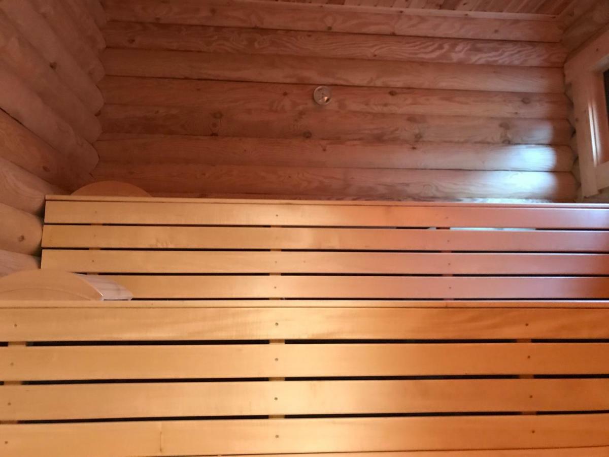 Wellness Huette Am Zwenkauer See Bei Leipzig エクステリア 写真